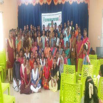 Holy Cross Home Science College